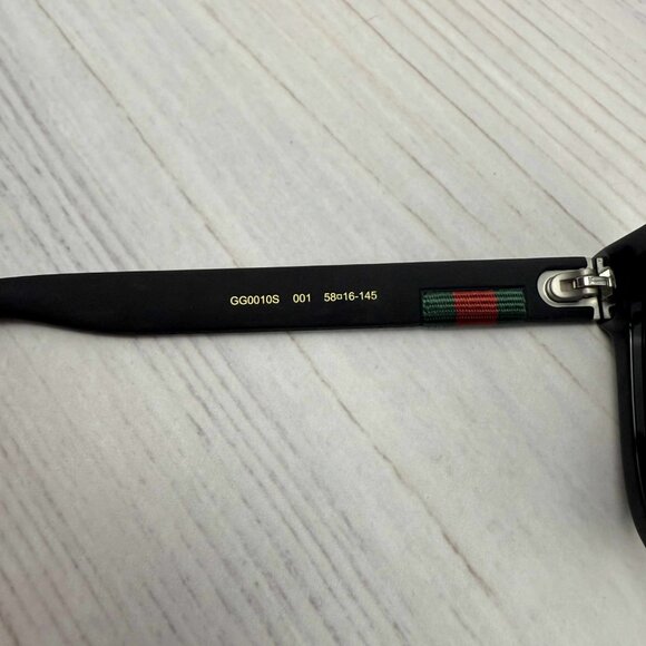 GUCCI GG0010S 001 Sunglasses Black Frame Grey Lenses 58mm - Picture 8 of 9